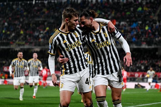 1701474043326064577.jpg 1701474038.jpg